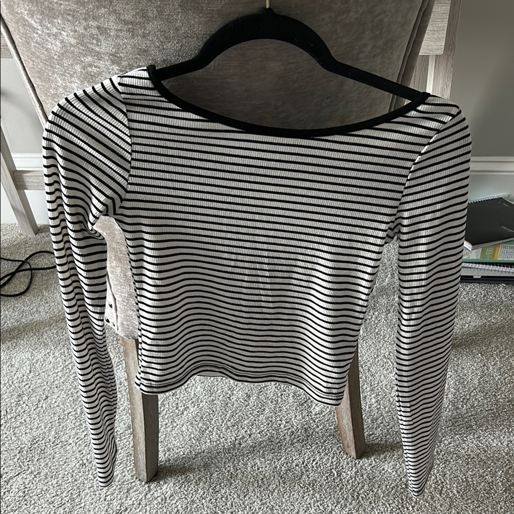 Black and White Striped edikted Top